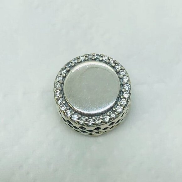 ⛄️⛄️Pandora KISSES Chocolate Bead Charm Hershey Kiss Hershey, Pennsylvania charm - Picture 2 of 3